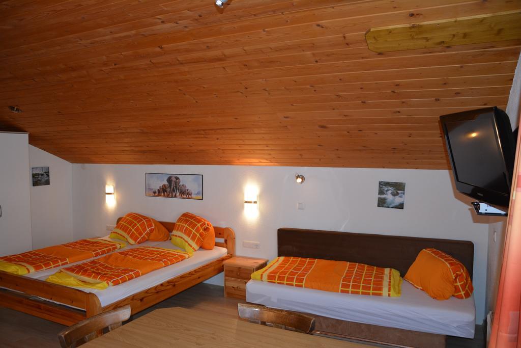 Appartement Haus Gatterer Обертилиах Екстериор снимка